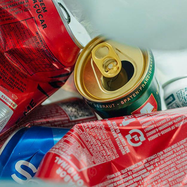 How much can you get for recycling cans in California?